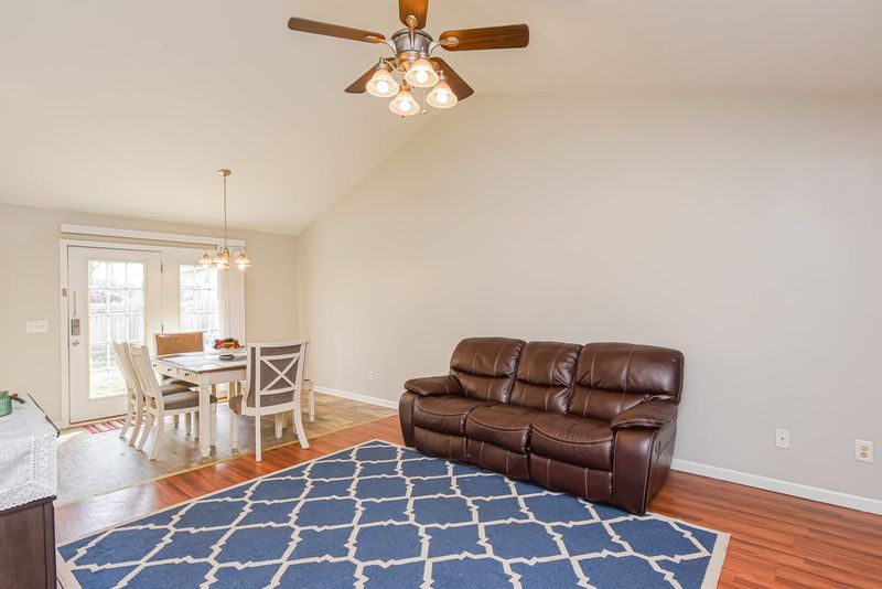 100 Carriage Loop, Burlington, NC 27217
