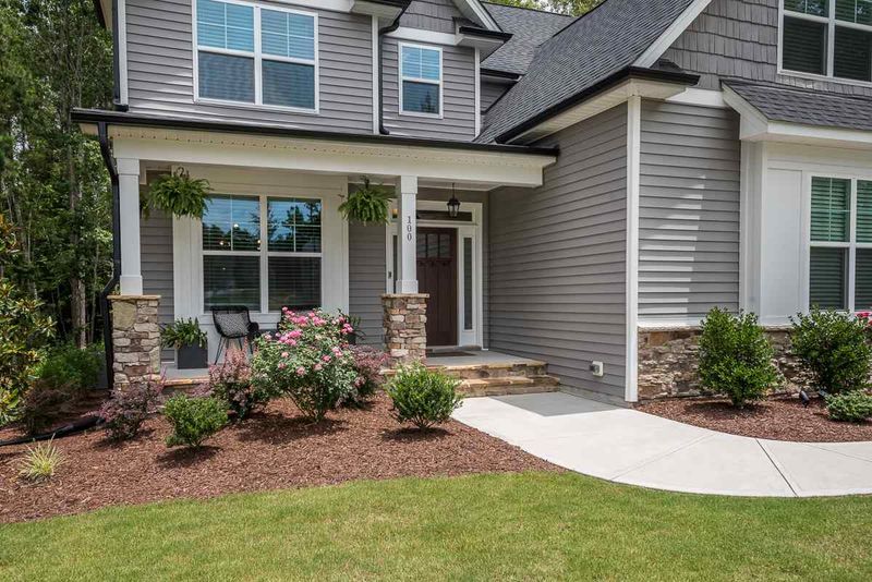 100 Carriden Dr, Youngsville, NC 27596
