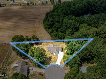 100 Carson Ct, Lillington, NC 27546