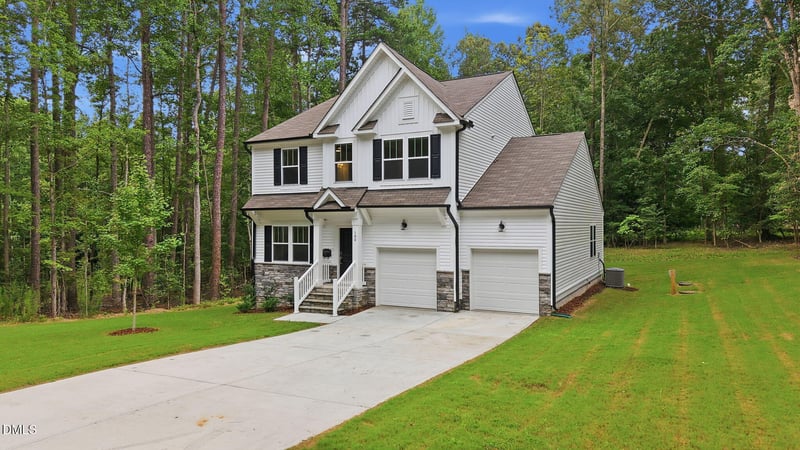 100 Chanute Cir, Louisburg, NC 27549