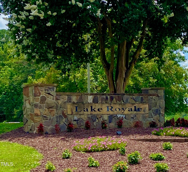 100 Cherokee Dr, Louisburg, NC 27549