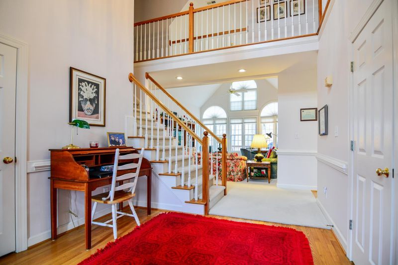 100 Cherry Laurel Dr, Clayton, NC 27527
