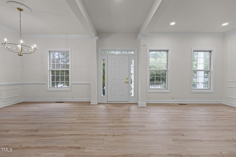 100 Citrus Pl, Cary, NC 27519