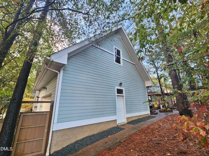 100 Clark Lake Rd, Durham, NC 27707