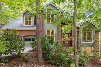 100 Collinson Dr, Chapel Hill, NC 27514
