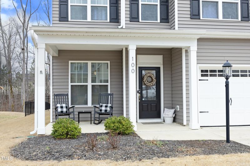 100 W Copenhaver Dr, Clayton, NC 27527