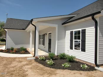 100 Covington Ln, Dunn, NC 28334