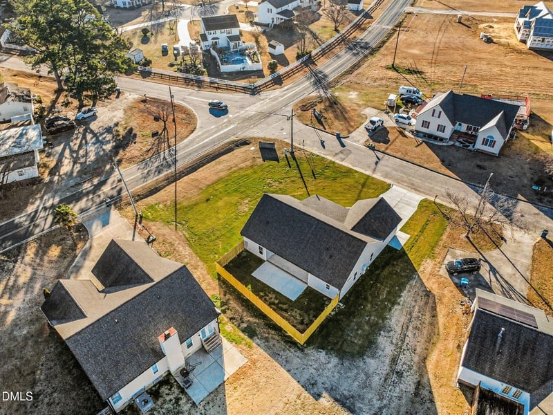 100 Covington Ln, Dunn, NC 28334