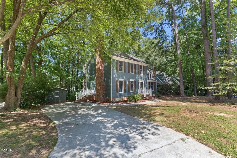 100 Culcross Ct, Cary, NC 27513