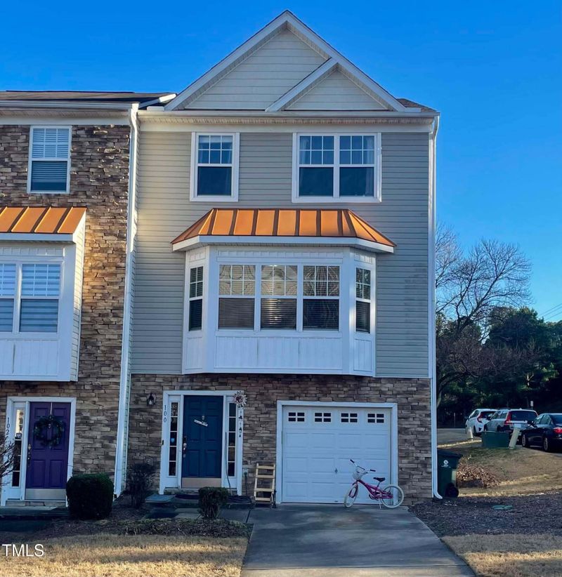 100 Darley Dale Loop, Apex, NC 27502