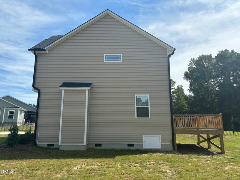 100 Disc Dr, Willow Springs, NC 27592