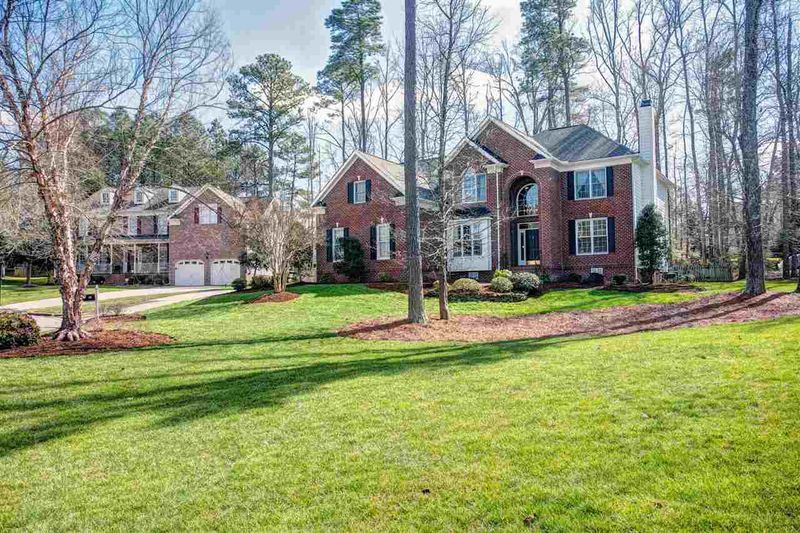 100 Dixieland Trl, Cary, NC 27519