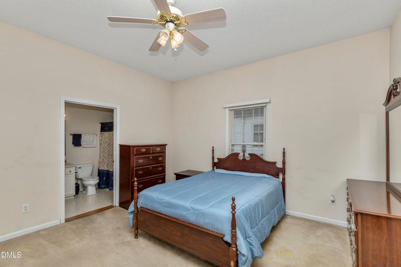 100 E E St, Erwin, NC 28339