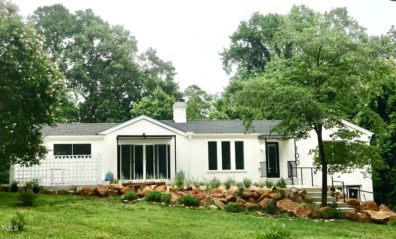 100 Eastwood Lake Rd, Chapel Hill, NC 27514