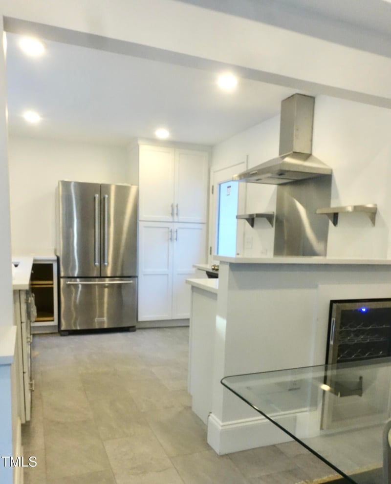 100 Eastwood Lake Rd, Chapel Hill, NC 27514
