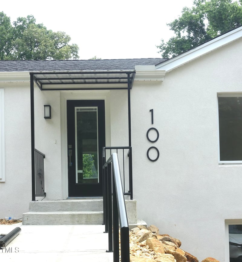 100 Eastwood Lake Rd, Chapel Hill, NC 27514