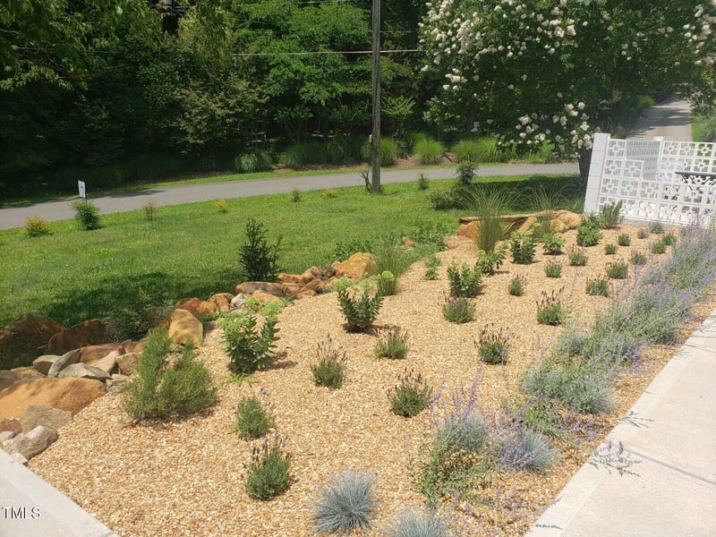 100 Eastwood Lake Rd, Chapel Hill, NC 27514