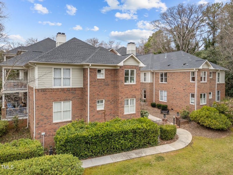 100 Edenburgh Rd #202, Raleigh, NC 27608