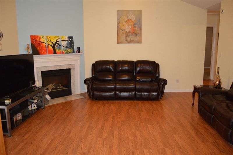 100 Evan Ct, Clayton, NC 27520