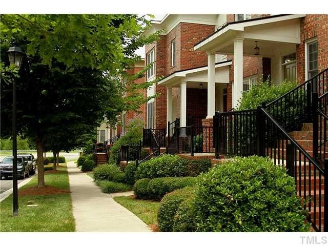 100 Finsbury St, Durham, NC 27703