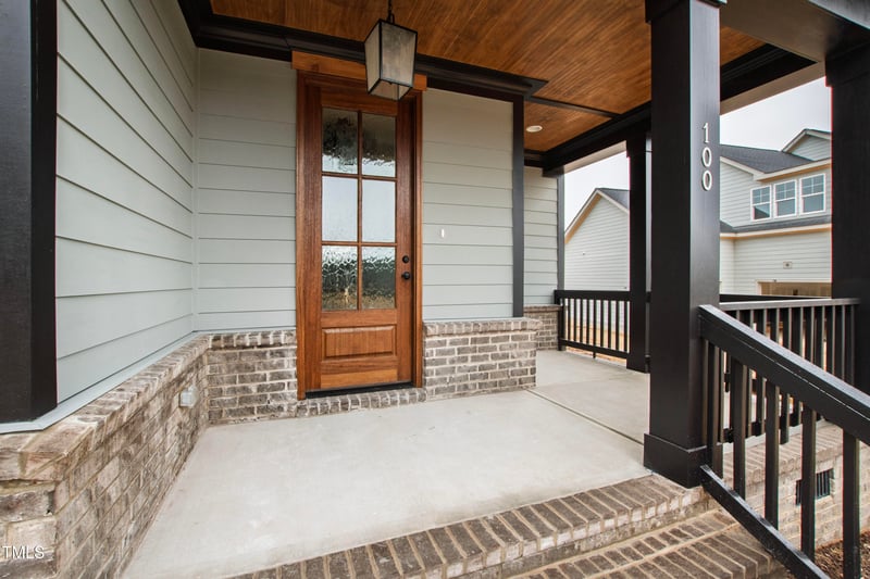 100 Firefly Ln, Youngsville, NC 27596