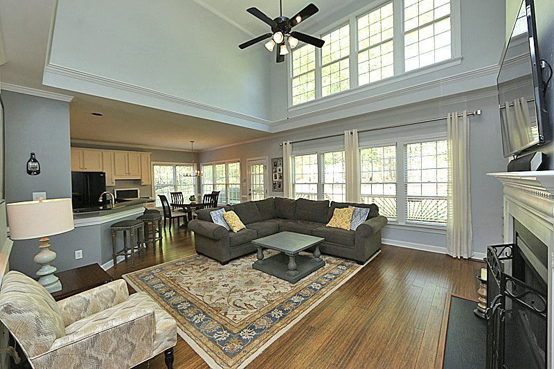 100 Forest Brook Dr, Cary, NC 27519