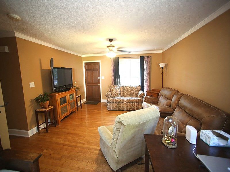 100 Fox Run Dr, Wendell, NC 27591
