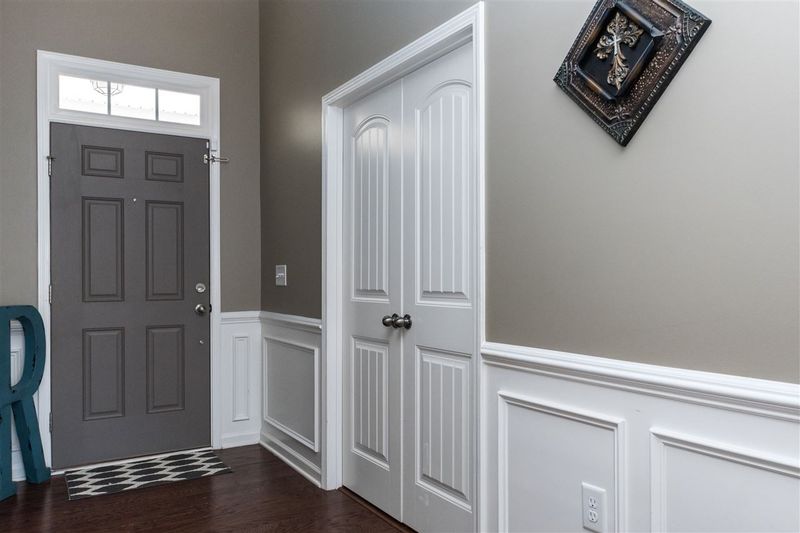 100 Genoa Ln, Clayton, NC 27527