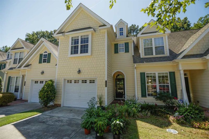 100 Grapevine Trl, Durham, NC 27707