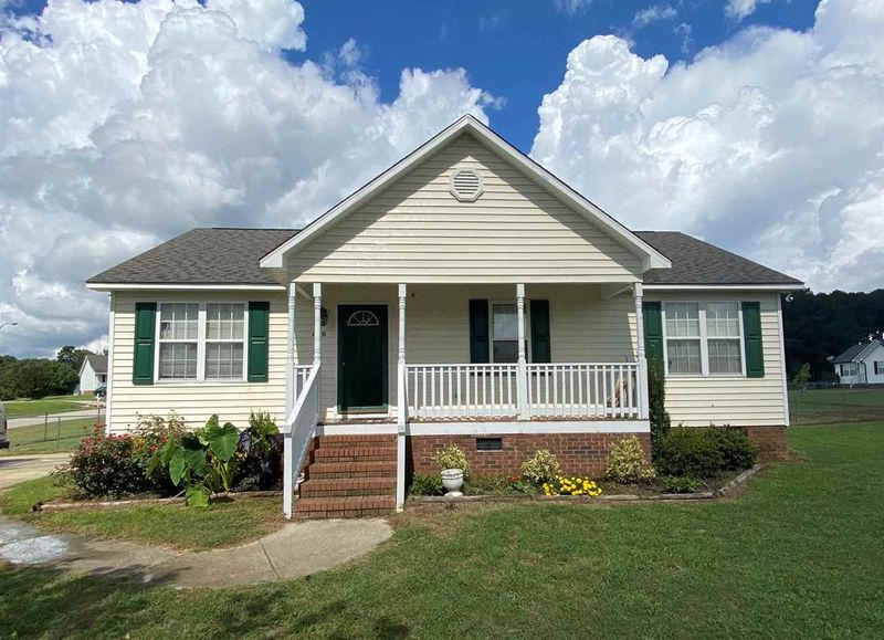 100 Grayson Pl, Clayton, NC 27520