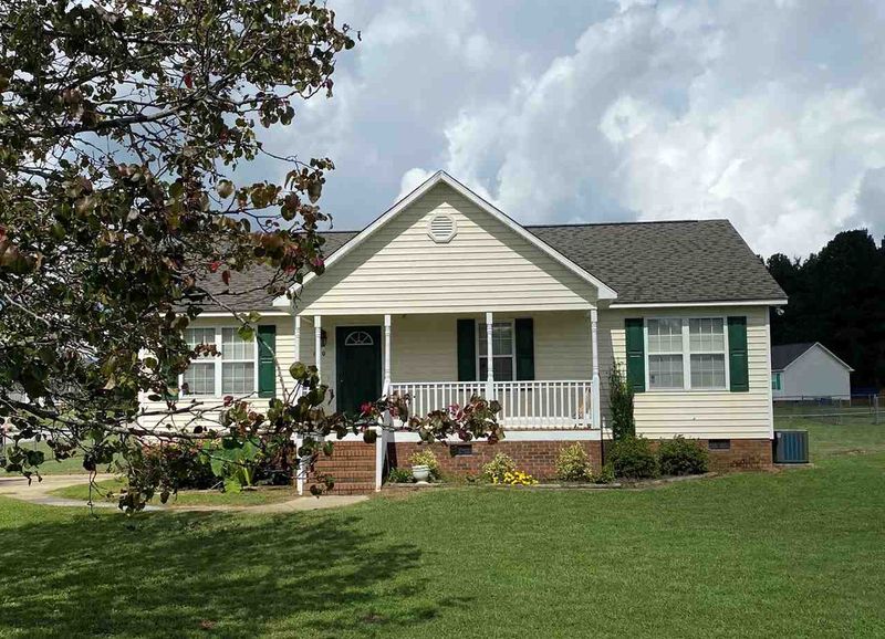 100 Grayson Pl, Clayton, NC 27520