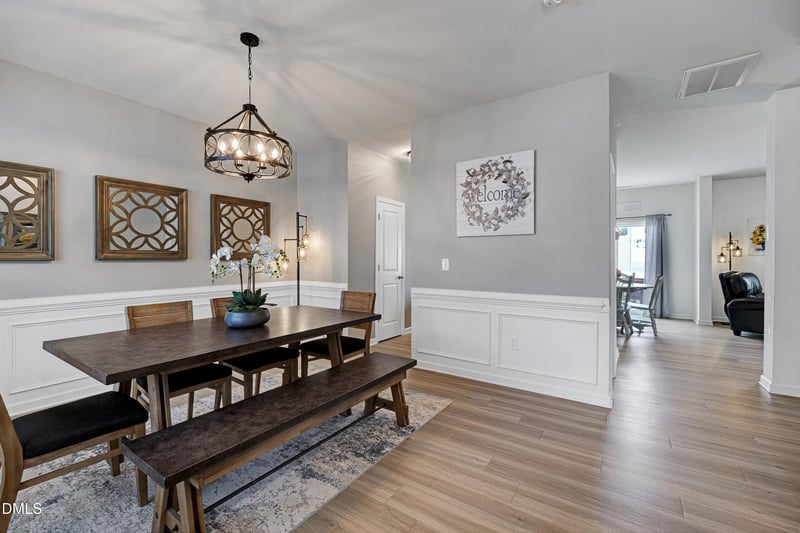 100 Great White Way, Clayton, NC 27527