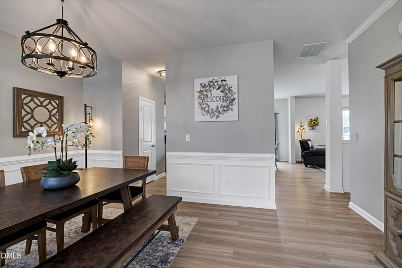 100 Great White Way, Clayton, NC 27527