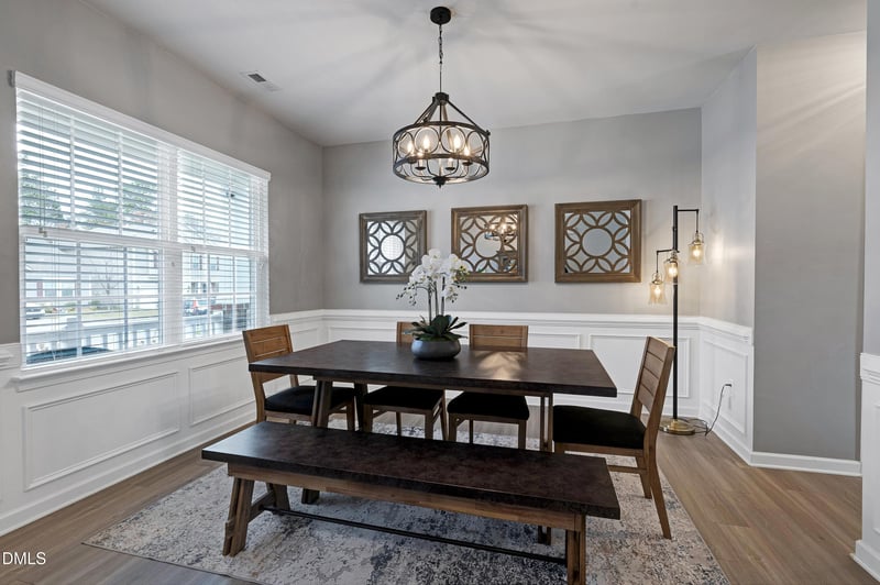 100 Great White Way, Clayton, NC 27527