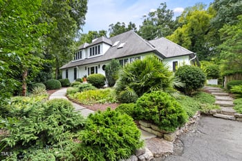 100 Greenwood Ln, Chapel Hill, NC 27517