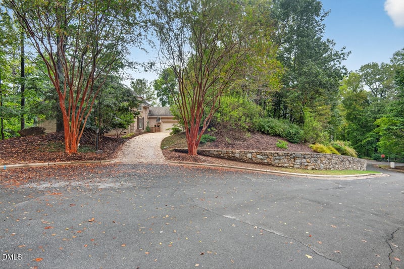 100 Hanft Knoll, Chapel Hill, NC 27514