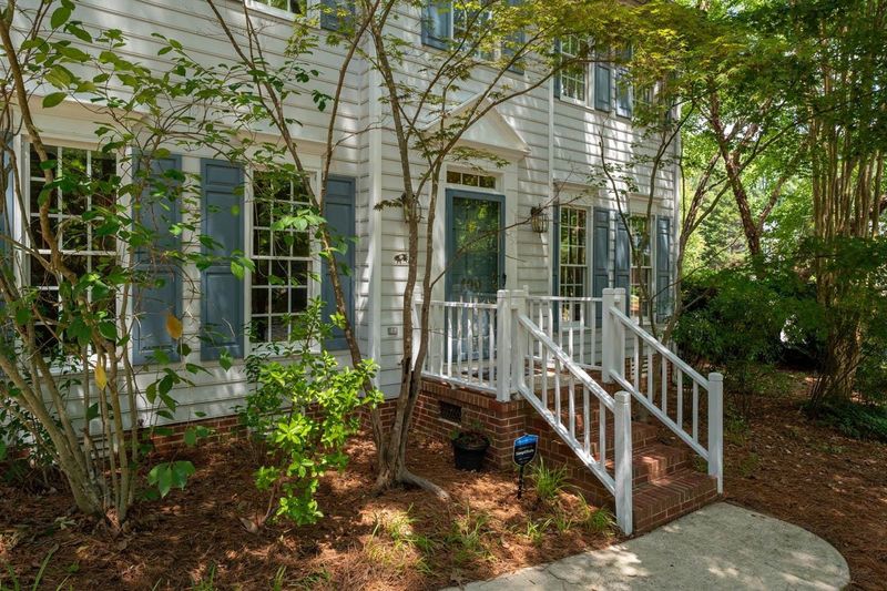 100 Hardaway Ct, Cary, NC 27513