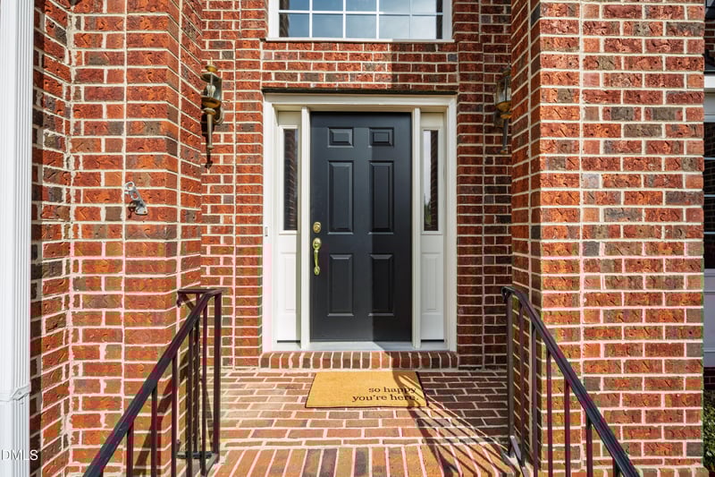 100 Harrison Ct, Chapel Hill, NC 27516