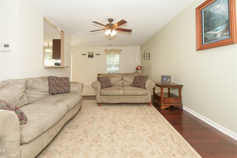 100 Hemmingwood Dr, Durham, NC 27713