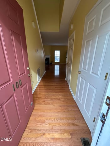 100 Henson Pl, Apex, NC 27502