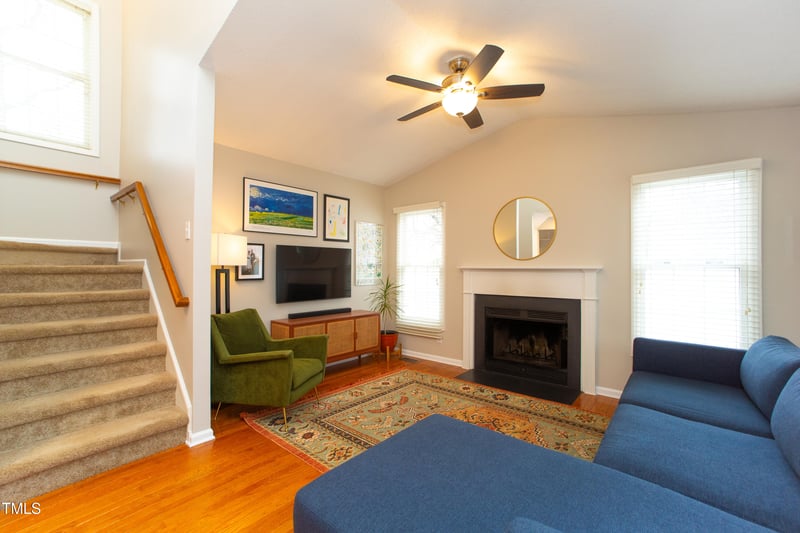 100 Highfalls Ct, Cary, NC 27519