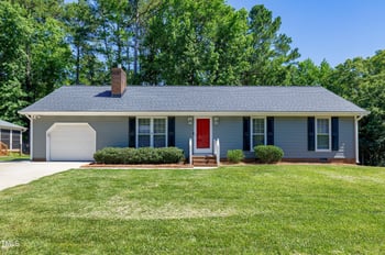 100 Honeysuckle Ln, Cary, NC 27513