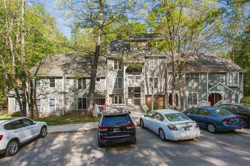 100 Hunting Chase #1C, Cary, NC 27513