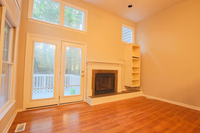 100 Hunting Chase #1E, Cary, NC 27513