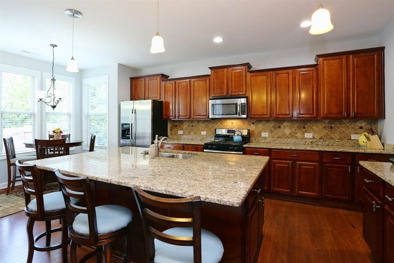 100 Ironcreek Pl, Holly Springs, NC 27539
