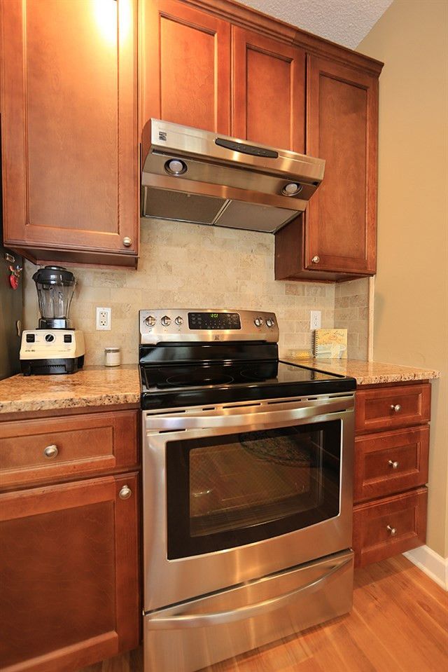 100 James River Rd, Cary, NC 27511