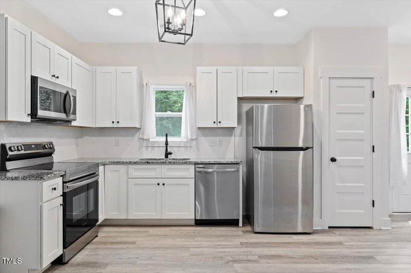 100 Joyner St, Franklinton, NC 27525
