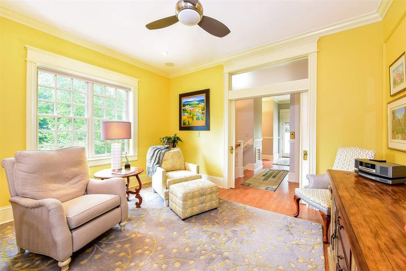 100 Kinsale Dr, Chapel Hill, NC 27517