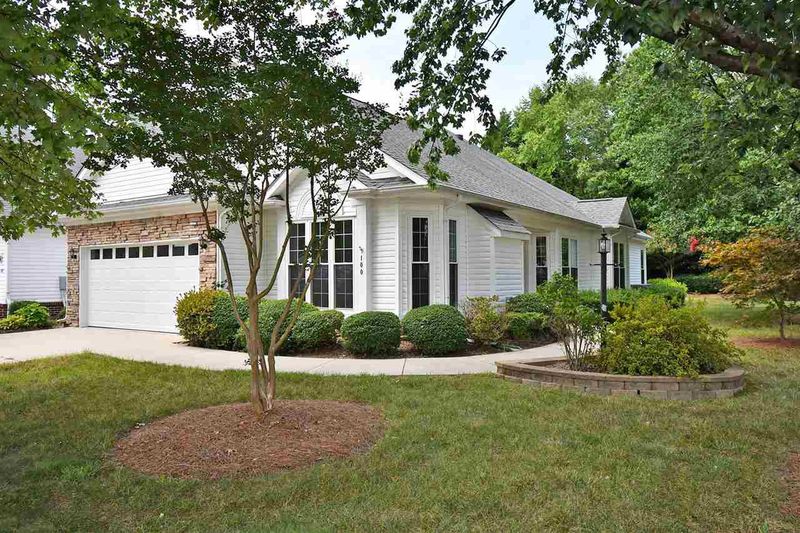 100 Knotts Valley Ln, Cary, NC 27519