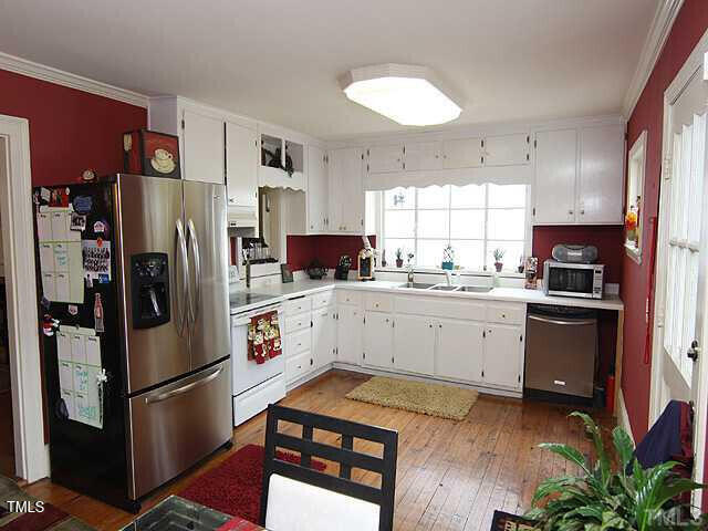 100 Lager Ln, Garner, NC 27529